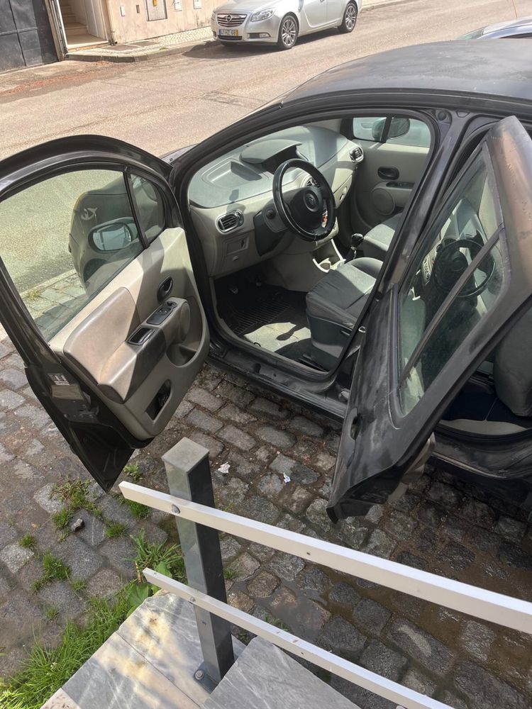 Renault Modus 2005