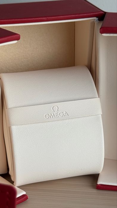 Caixa Omega nova 100% Original