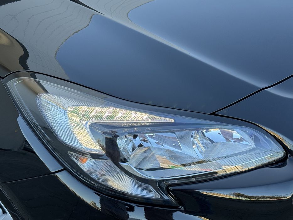 Opel Corsa 1.2 2018 com 59000km Muitos Extras