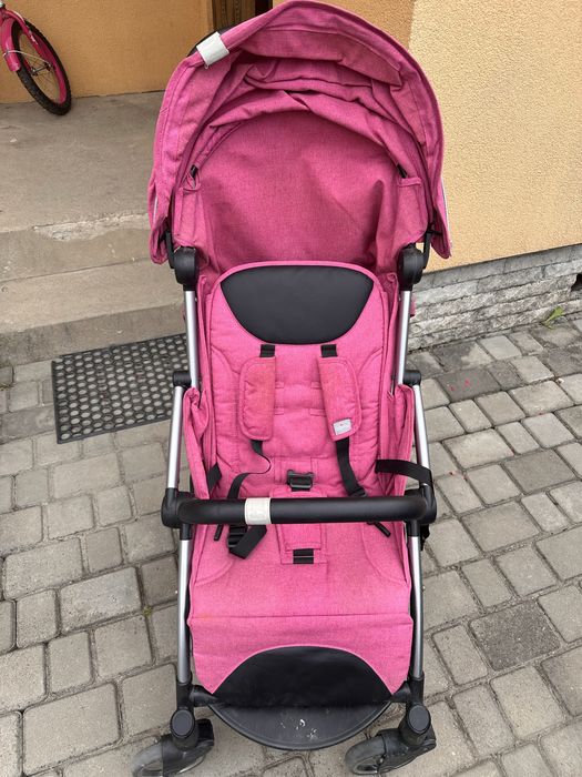 Прогулянкова коляска Chicco