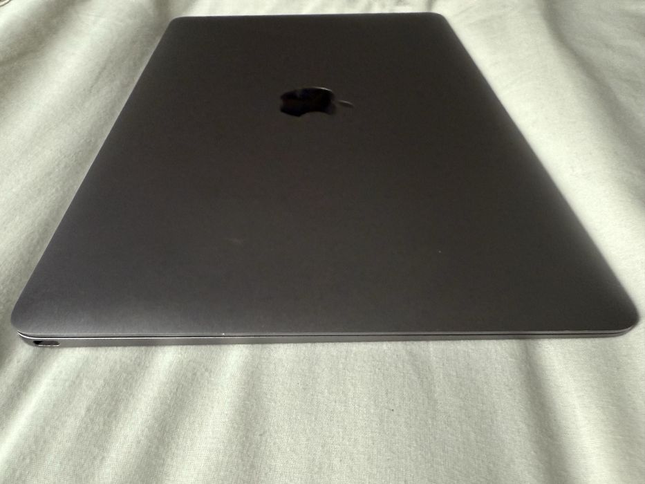 MacBook Air como novo