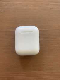 Słuchawki AirPods 1 gen. oryginalne, trzeba wymienić baterie.