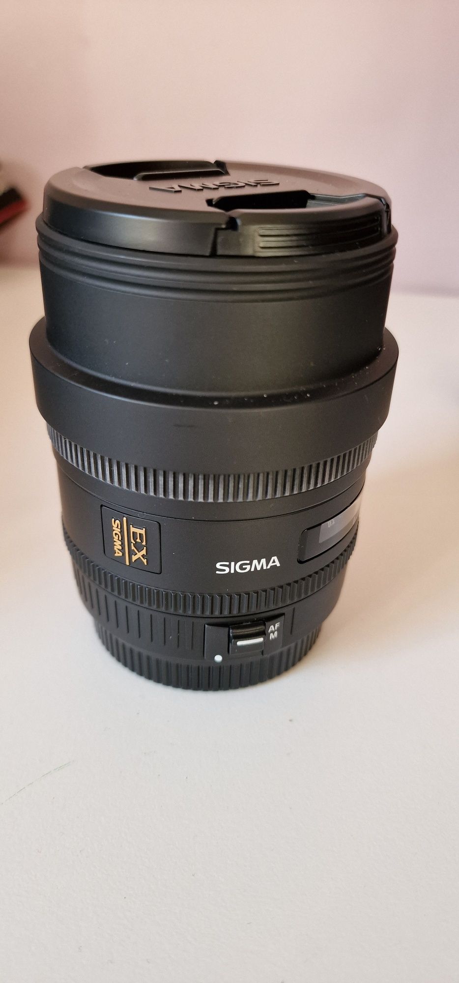 Obiektyw Sigma 10mm F2.8 EX DC FISHEYE HSM - rybie oko - stan idealny