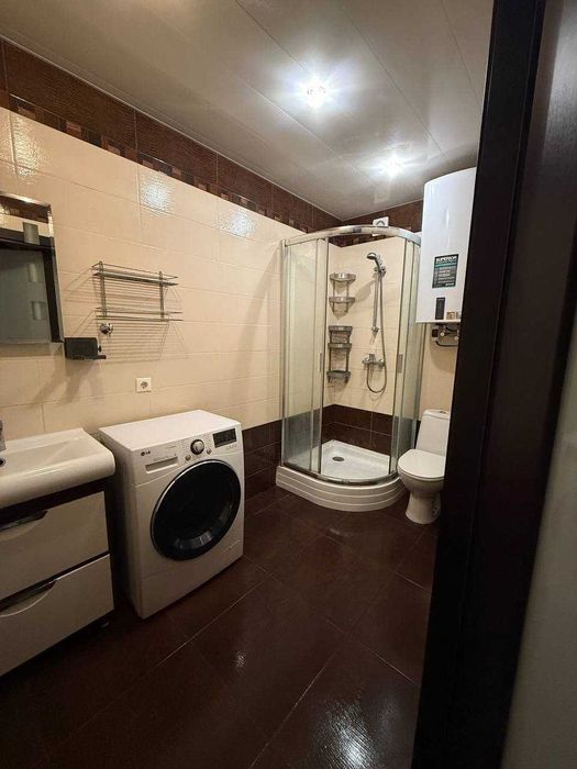 3-кімнатна з євроремонтом, меблями й технікою на Салтівці (404451)