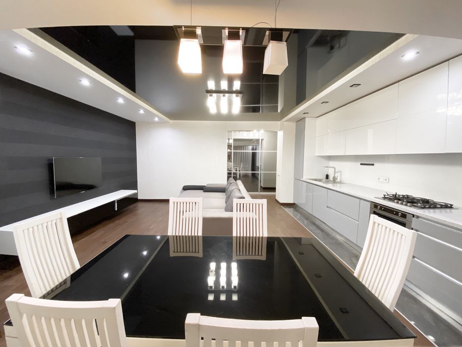 ЛЮКС Мост Сити в центре в новострое