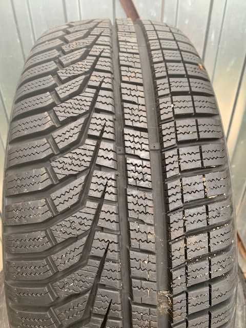 Opony zimowe 16  Hankook Winter i cept evo2   215 / 55 / 16