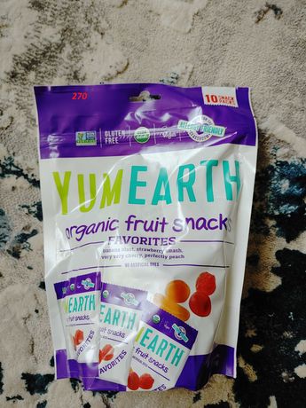 YumEarth, органічні фруктові закуски, 10 упаковок по 19,8 г