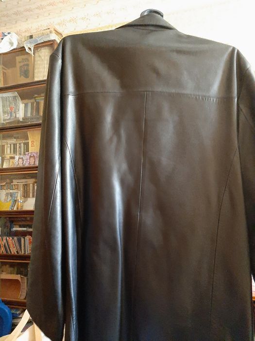 Кожаний пиджак,кожа лайка очень мягкая