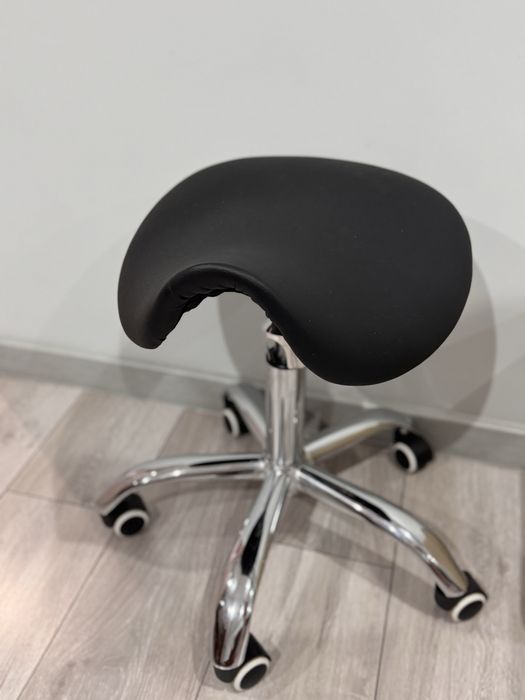 Taboret kosmetyczny siodło