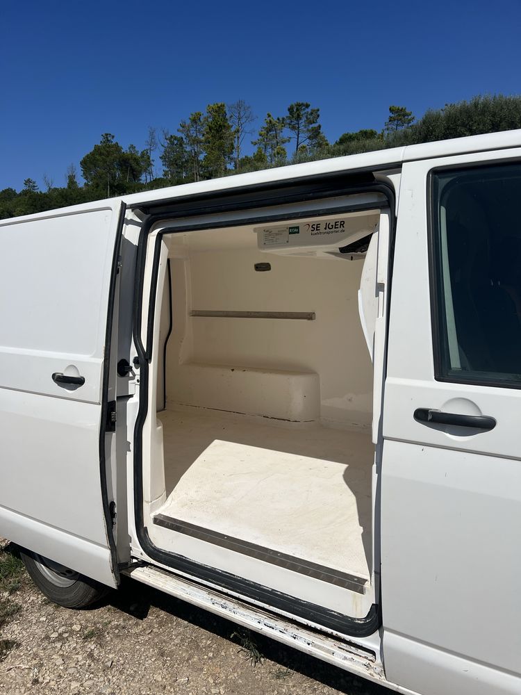 Carinha VW Transporter T 5