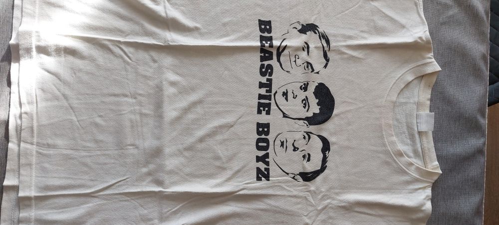 Koszulka manifest polityczny