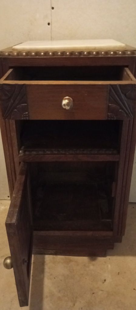 Mesa de cabeceira