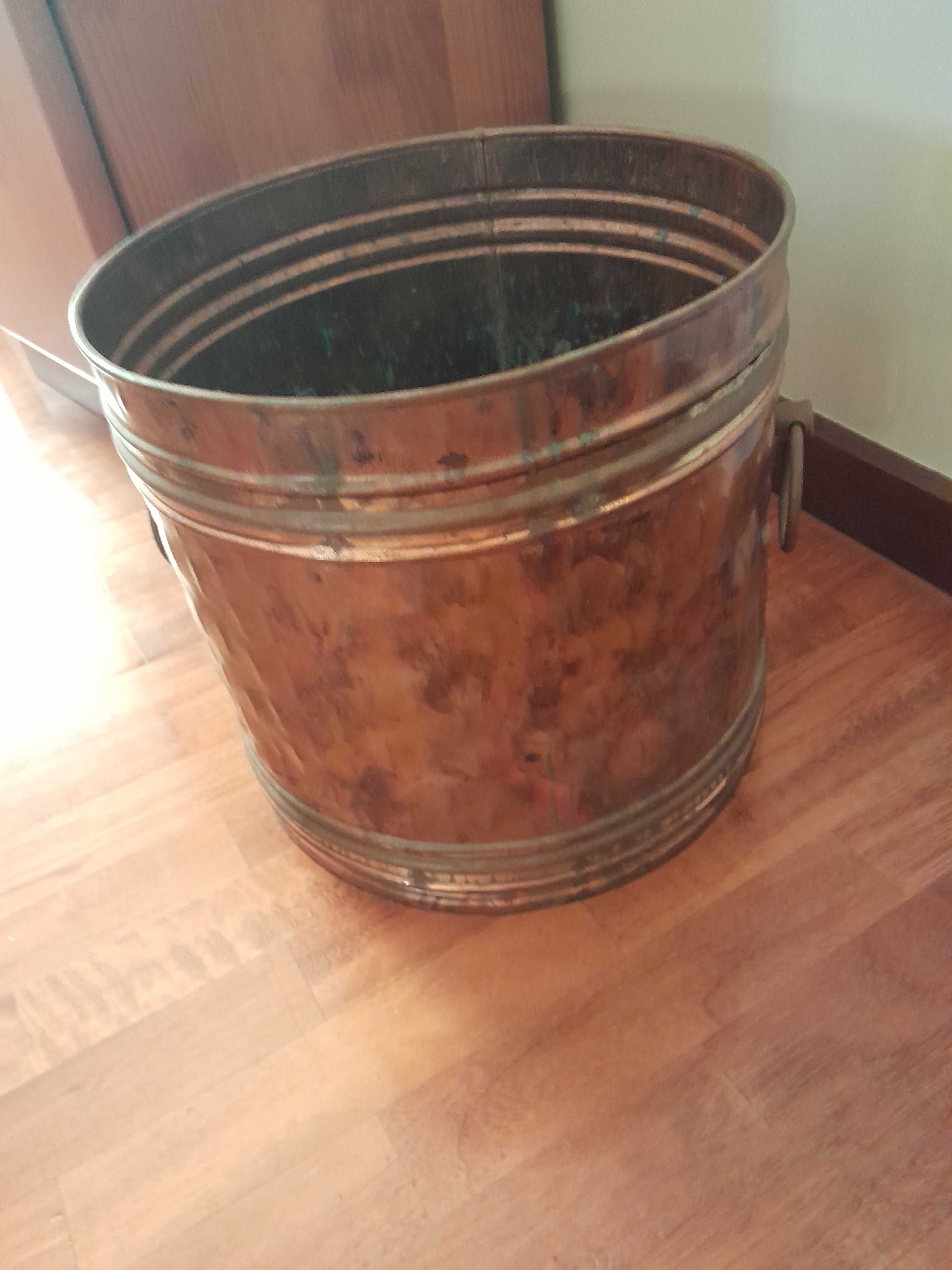 Cachepot em cobre