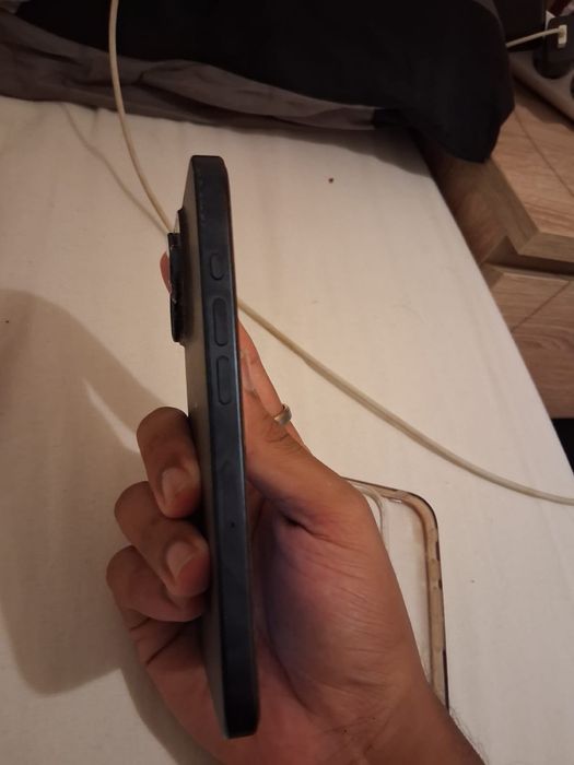 iPhone 15 Pro 256GB Azul Titânio – Como Novo