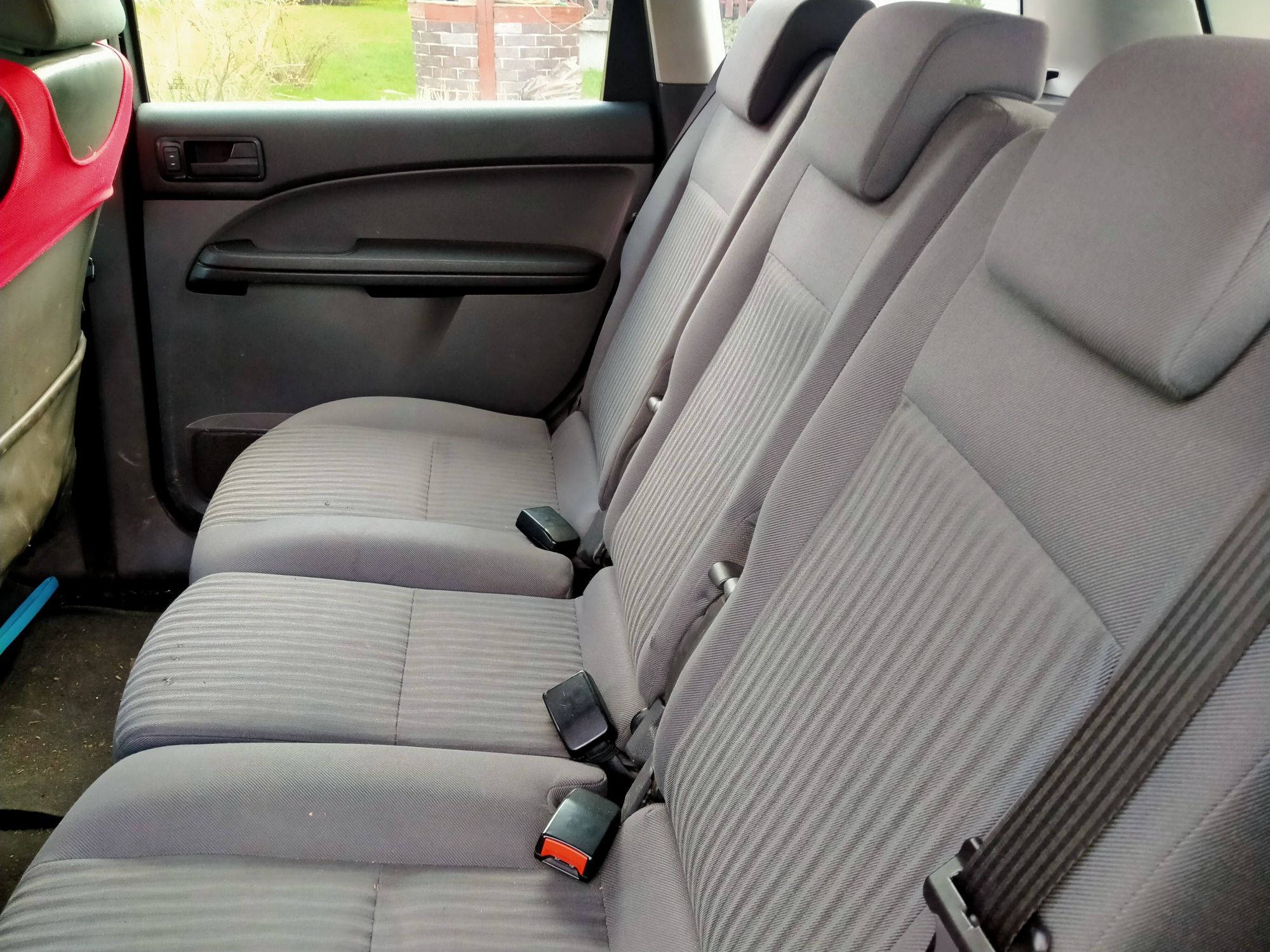 Sprzedam Forda Focusa C-Max, 1,6 benzyna.