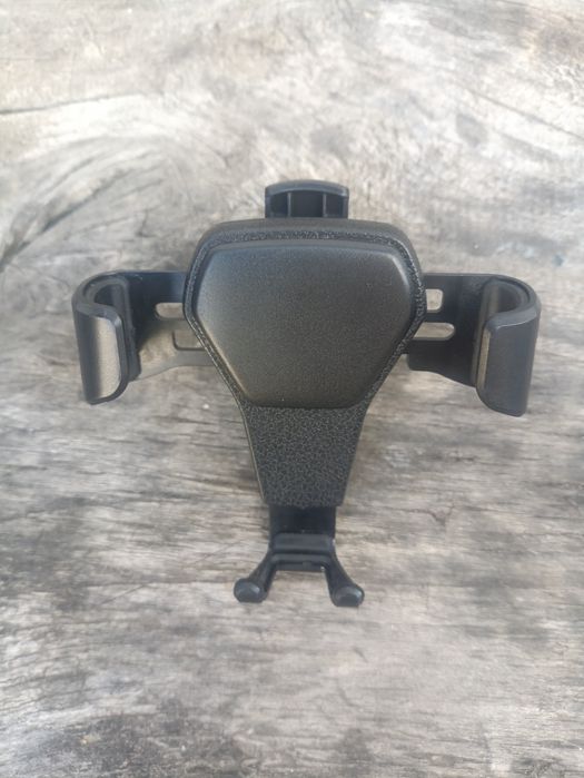 Автомобильный держатель телефона