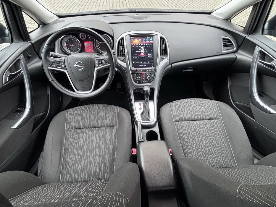 Opel Astra J Sports Taurer 2.0 CDTI 165KM Automatik Navi