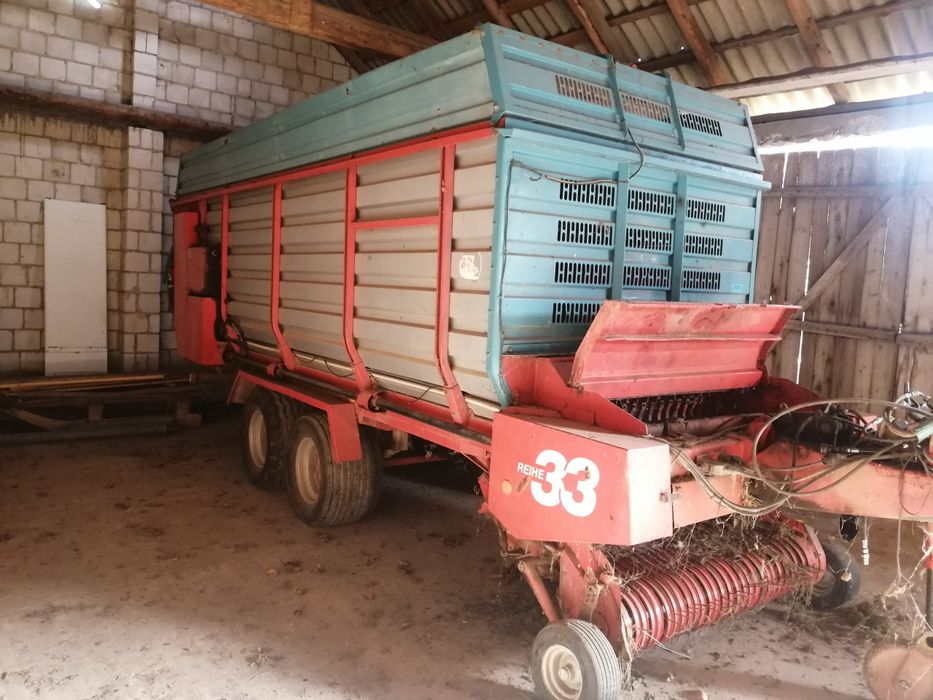 Przyczepa samozbierającą Mengele law 360