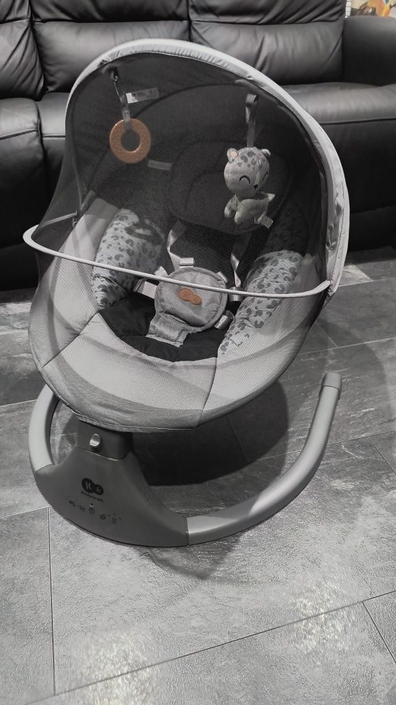 Nowy bujaczek elektryczny kinderkraft lumi2