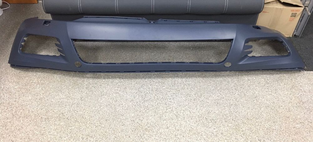 Touareg Туарег tiguan atlas тигуан атлас 2011 - Бампер с решеткой