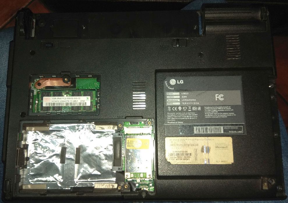 LG E500 and LG E300 LGE23 Laptops: Fully Functional Units and Individual Parts for Sale64286243259138123
