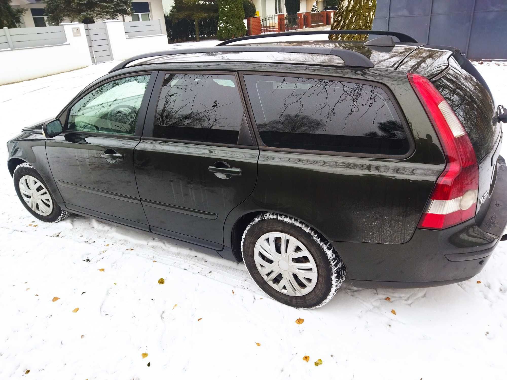 Samochód Volvo V 50