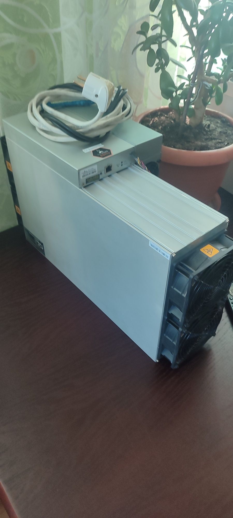 Bitmain Antminer e9 pro
