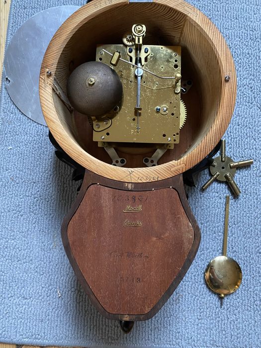 Настенные часы Jungans, на ходу