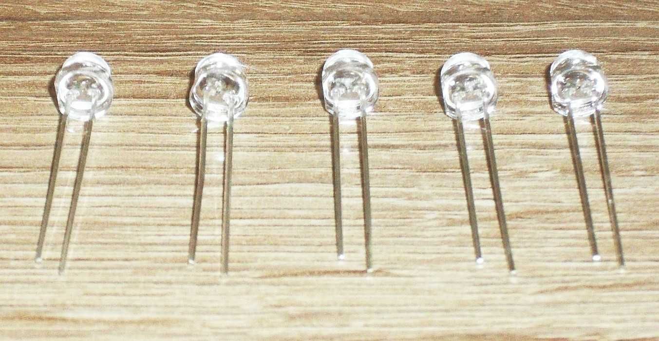 LED 4.8 mm biała zimna 100°; 2.2 cd (5 lm) 20 mA; OSPW56A1A-MN, 10 szt
