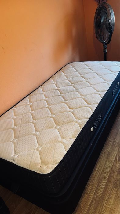 Cama c/ arrumação + colchão Prestige – 350€ Negociável
