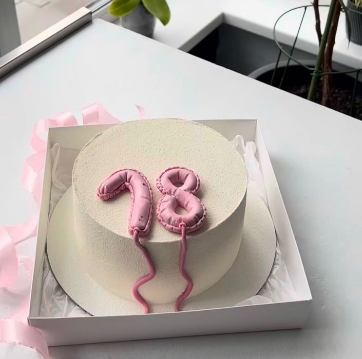 Торти на замовлення кафе-кондитерська SO.CO