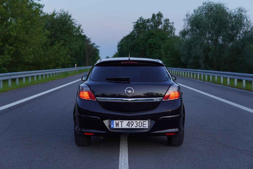 Astra H GTC 1.8 140km