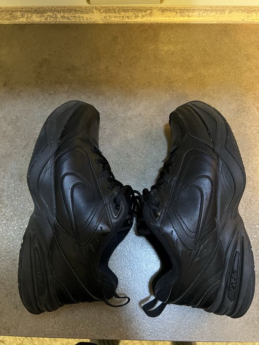 Кросівки Nike Air Monarch