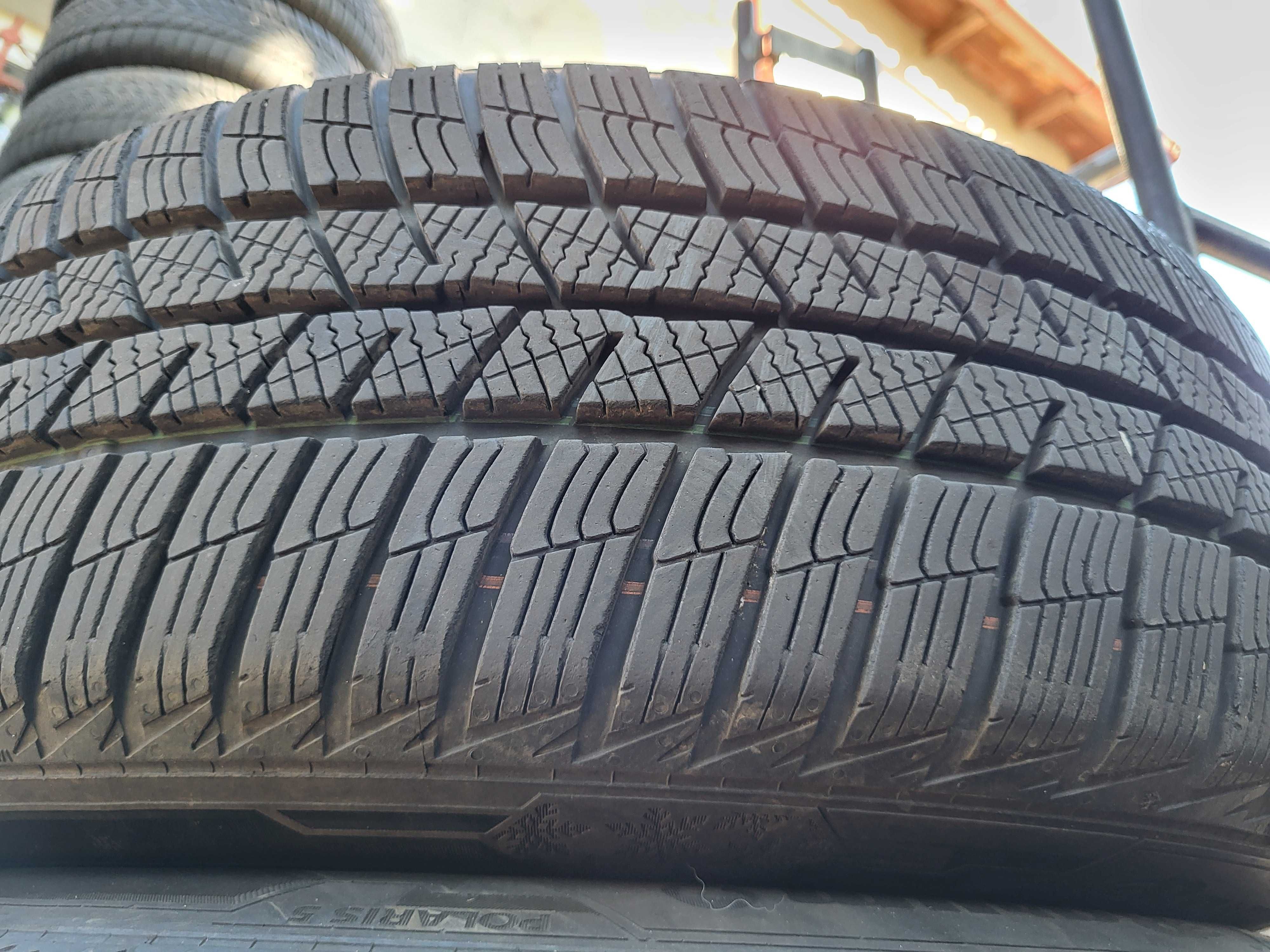 Komplet opon zimowych Barum Polaris 5 205/60r16 92H 2020 r.