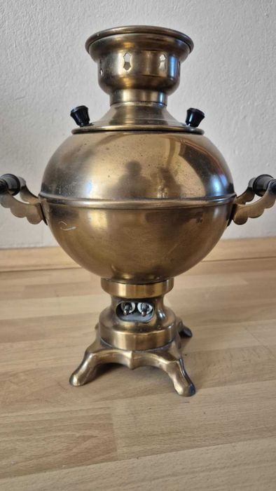 Mosiężny samowar elektryczny z czasów CCCP stan bardzo dobry!