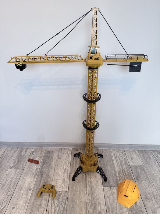 Zabawkowy dźwig / żuraw, wysokość 128 cm.
