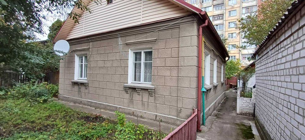 Продаж окремого будинку р-н Промавтоматика