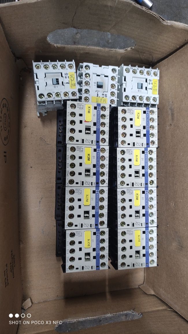 Stycznik 230 V AC,110 V AC, 24 V AC,DC