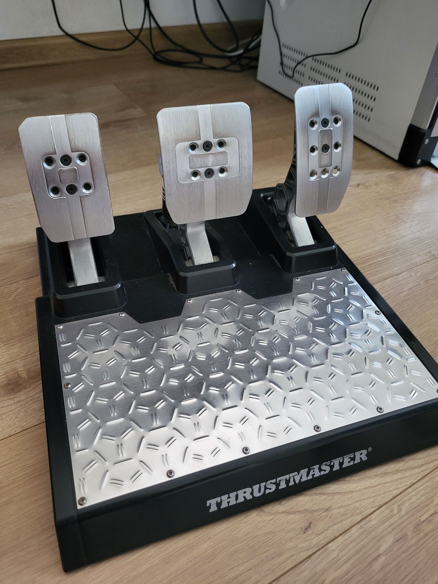 kierownica Thrustmaster T300 + T-LCM + nakładka - zestaw simracing