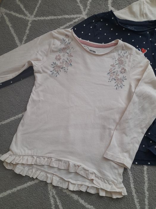 4x Bluzka 116 + bluza