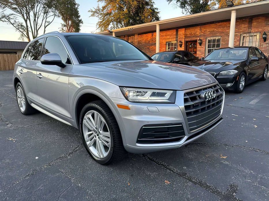 Audi Q5      2018