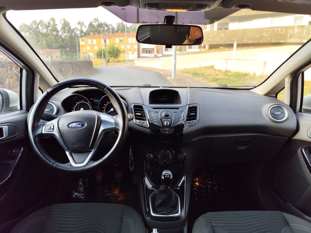 Ford Fiesta 1.5 TDCI Titanium - 2014