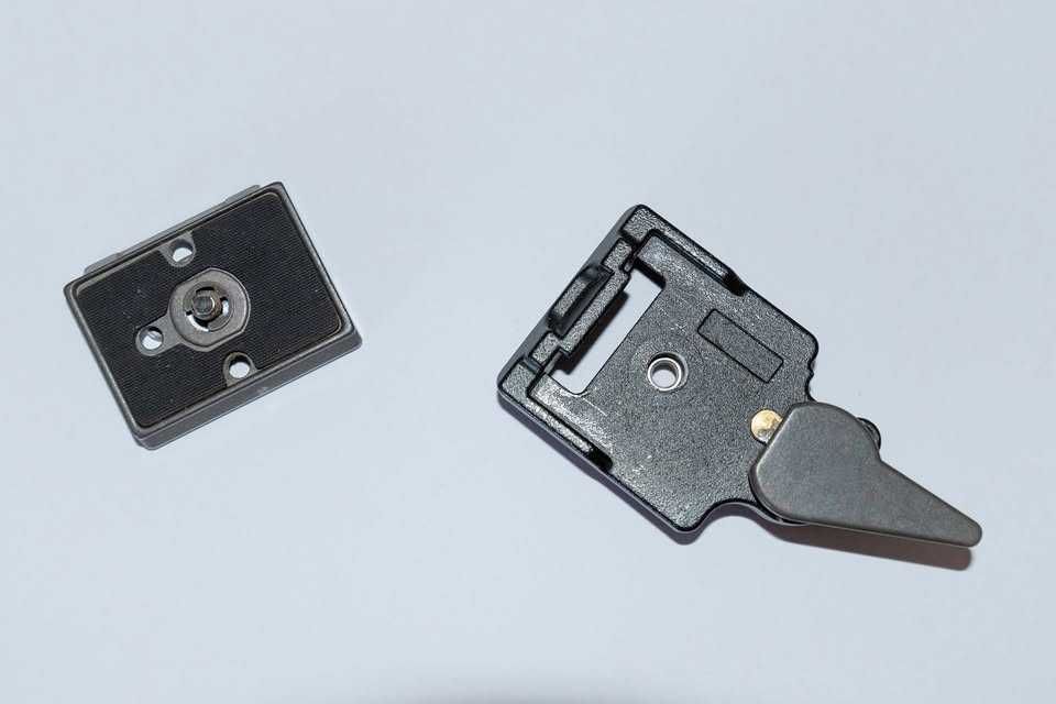 Encaixe Manfrotto 323 RC2 + sapata RC2