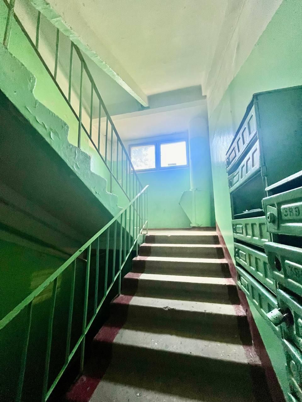 Продам 3-кім. квартиру на Олексіївці, пр. Перемоги, 48, М Перемога