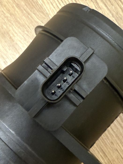 03L906461A Оригінал Датчик температури та масової витрати повітря VAG