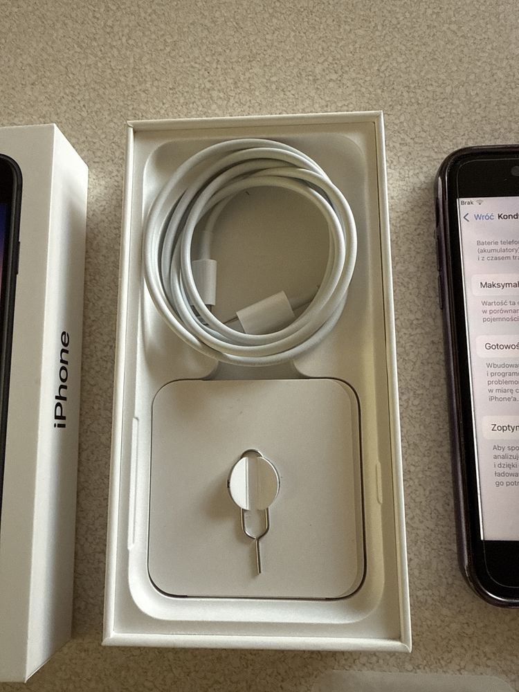 iPhone SE 2022 zadbany