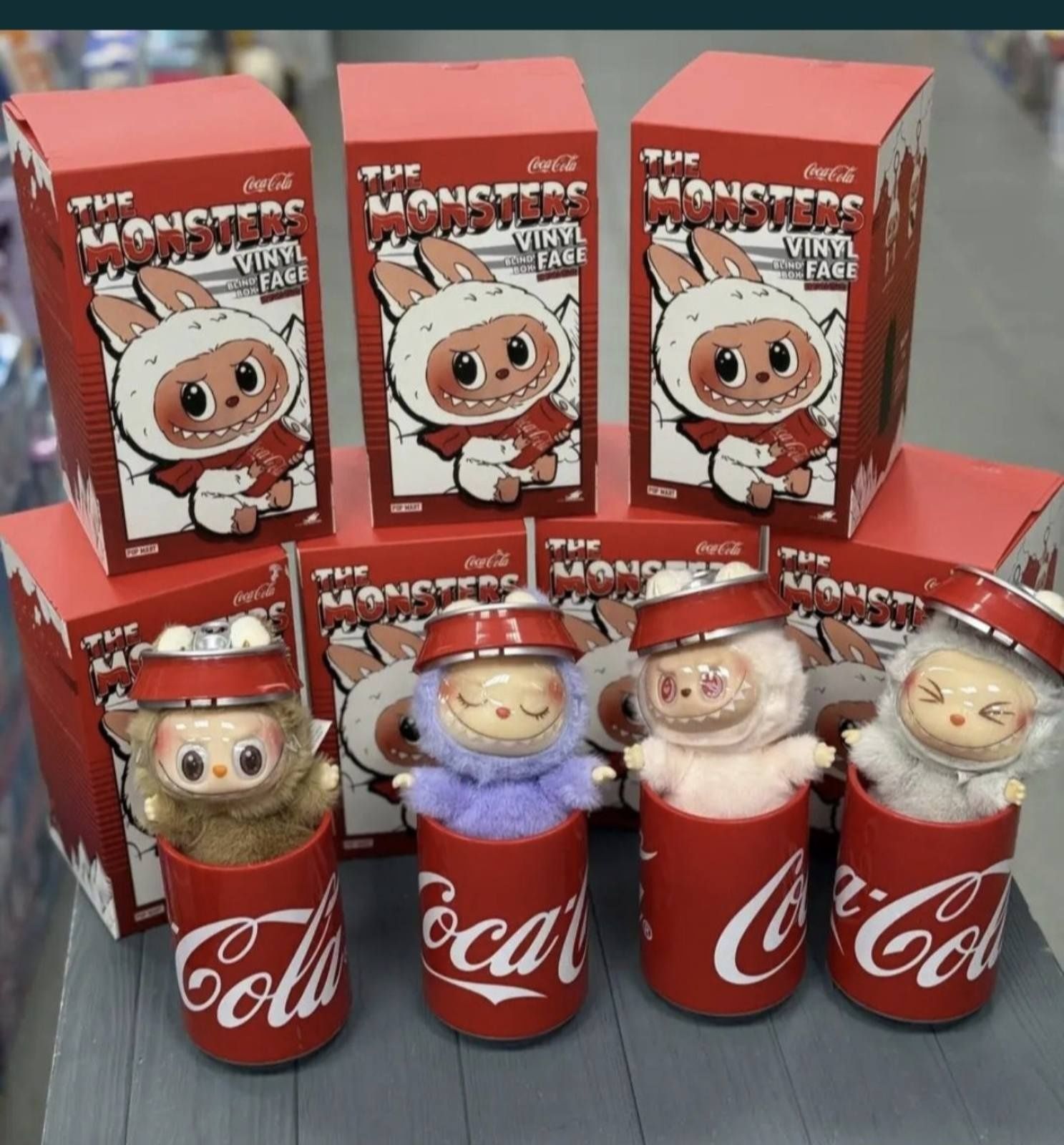 Іграшка Лабубу,брелок,игрушка,кока кола, Coca-Cola