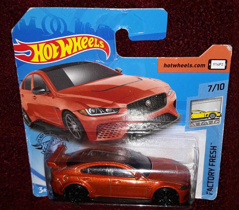 Hot Wheels Jaguar XE SV