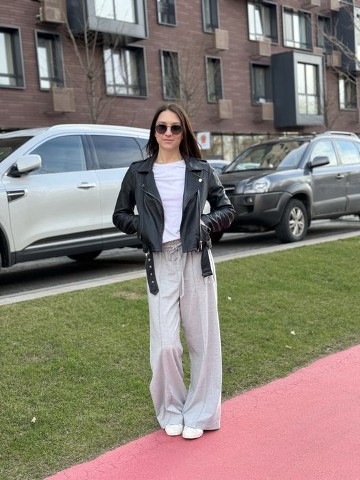 Шкіряна куртка, косуха ZARA, у відмінному стані