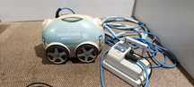 Robot basenowy Steinbach.